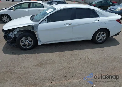 2021 Hyundai Elantra Se z USA, uszkodzony, nr VIN 5NPLL4AG9MH041534